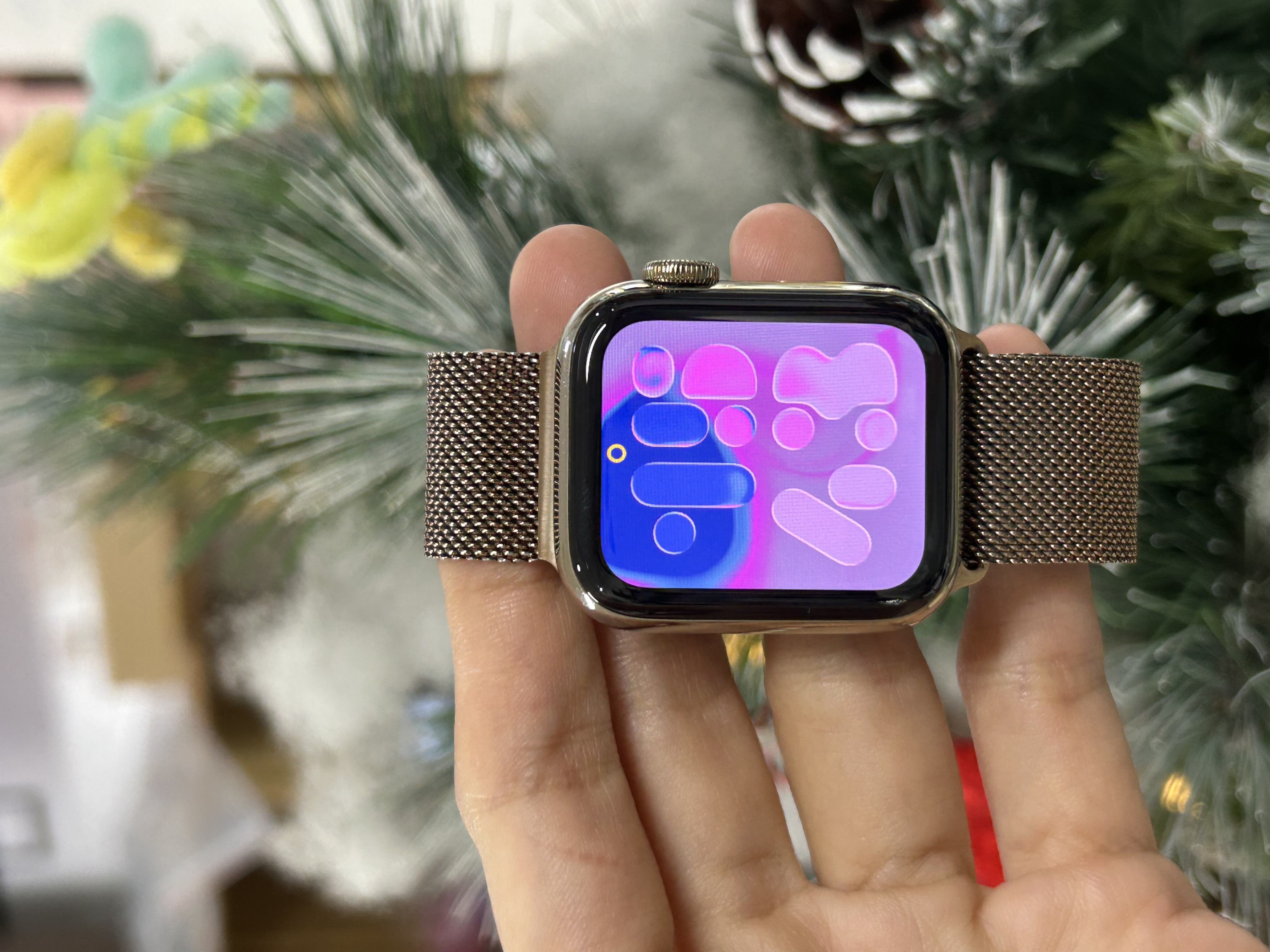 Apple Watch Series 6 40mm Thép Vàng 99%