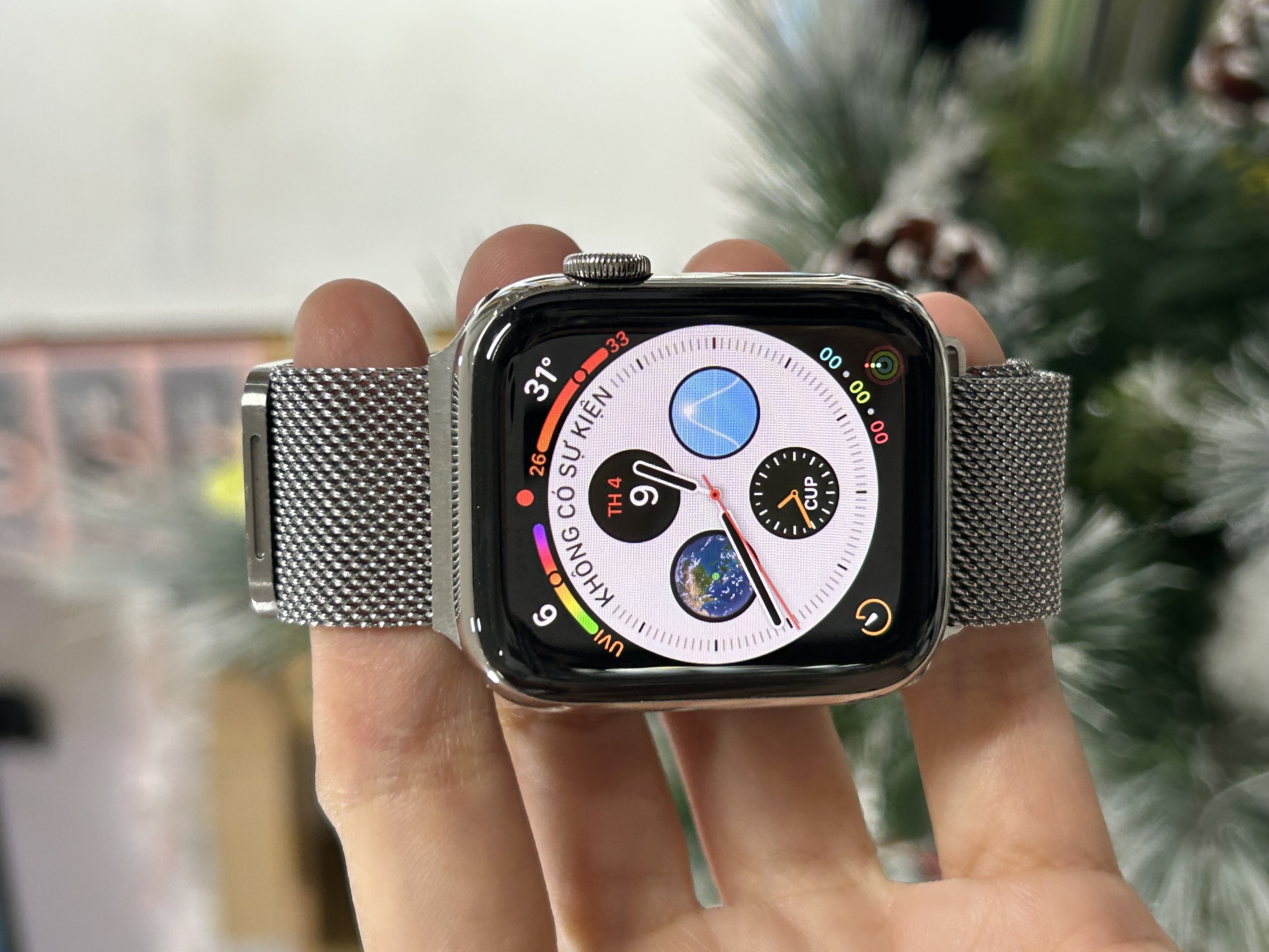 Apple Watch Series 4 44mm Thép Bạc 99%