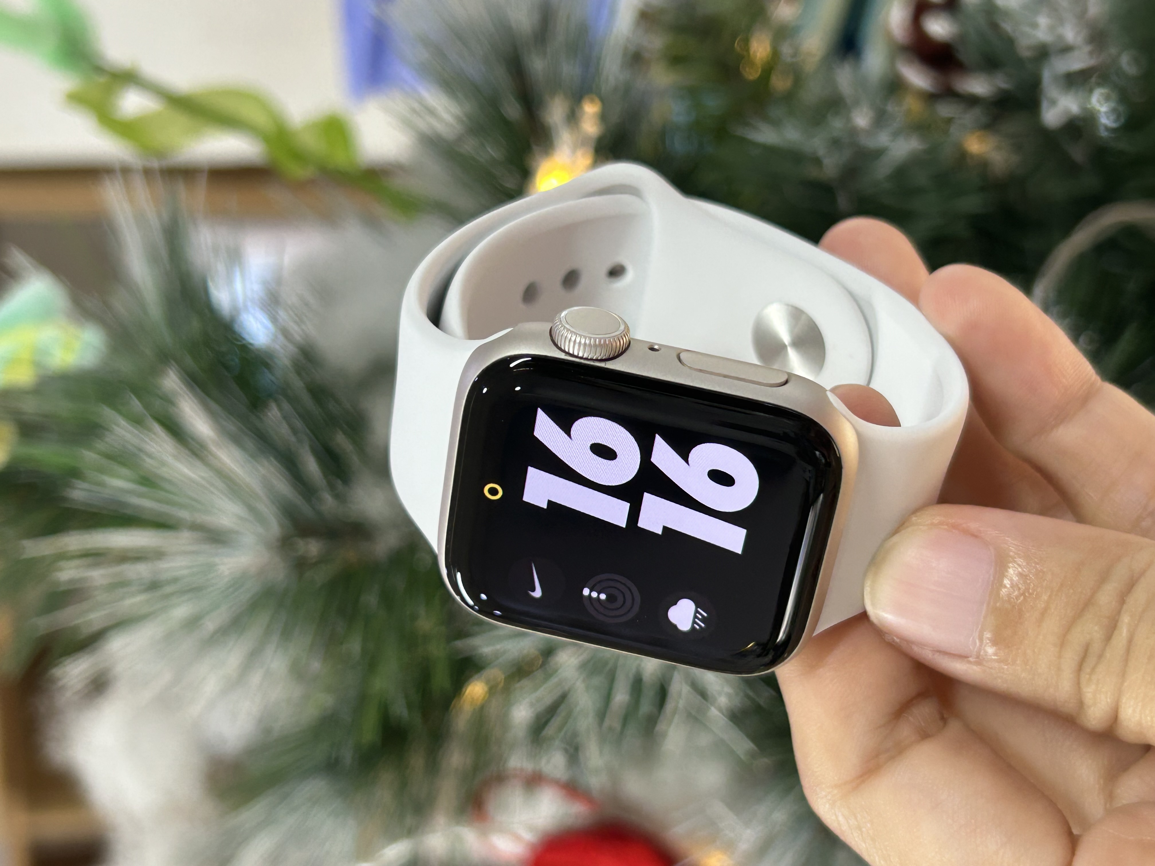 Apple Watch SE 3 40mm Starlight Cũ