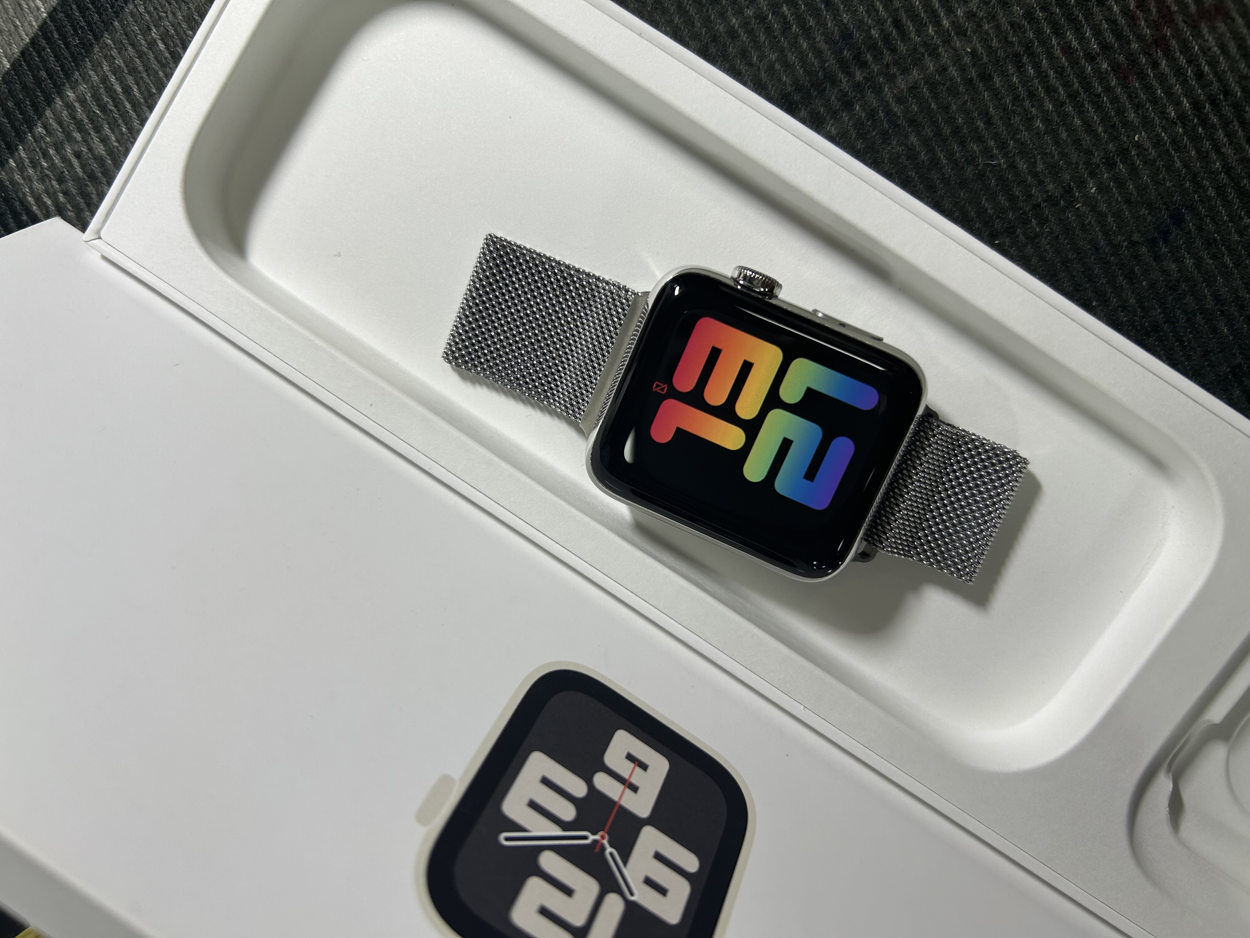 Apple Watch Series 3 42mm Thép Bạc 98%